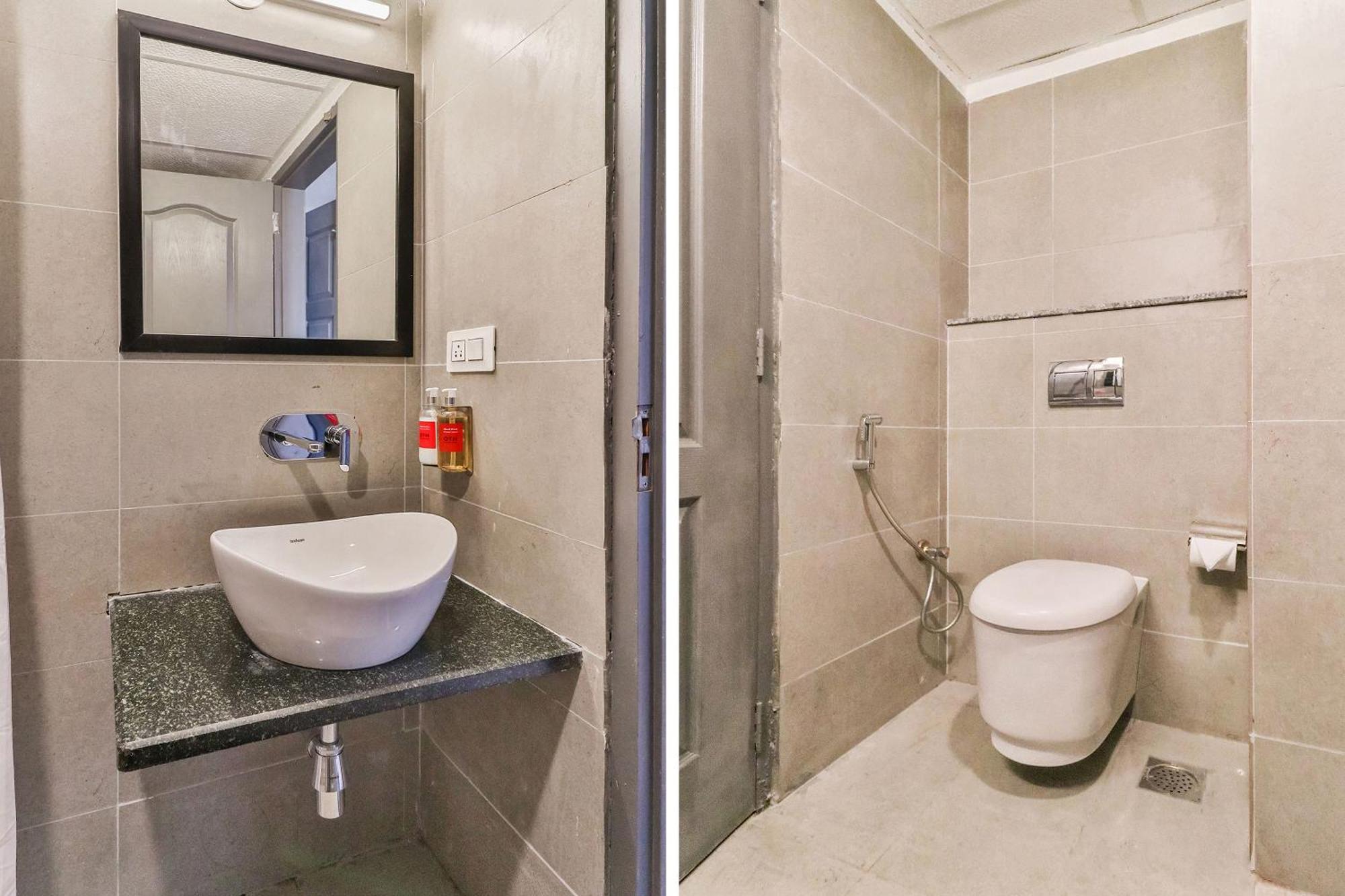 Super Townhouse Reva College University Yelahanka Esterno foto